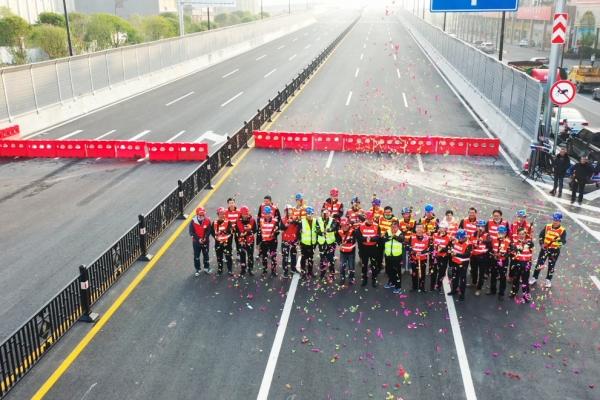 今天，宜萬(wàn)同城快速通道全線(xiàn)通車(chē)了！